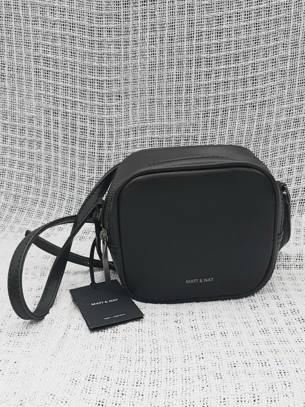 Matt & Nat SWAE VEGAN CROSSBODY BAG 5.5" x 6" x 3" New With Tags